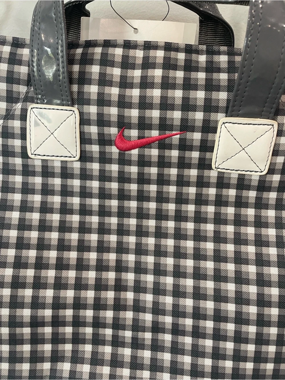 Nike Brassie Shoulder Bag Grey & White Gingham Golf Tote